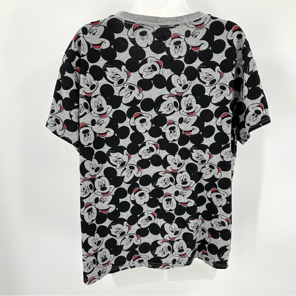 Disney Mickey Mouse Tee Womens 2X Plus Gray Allover Print Shirt Sleeve Tshirt - Picture 3 of 7